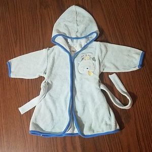 🏖NWOT child of mine by Carter's 0-9M robe